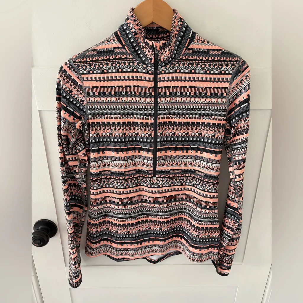 Nike Pro Hyperwarm Aztec Print Half Zip Pullover. Size Medium. - Image 2