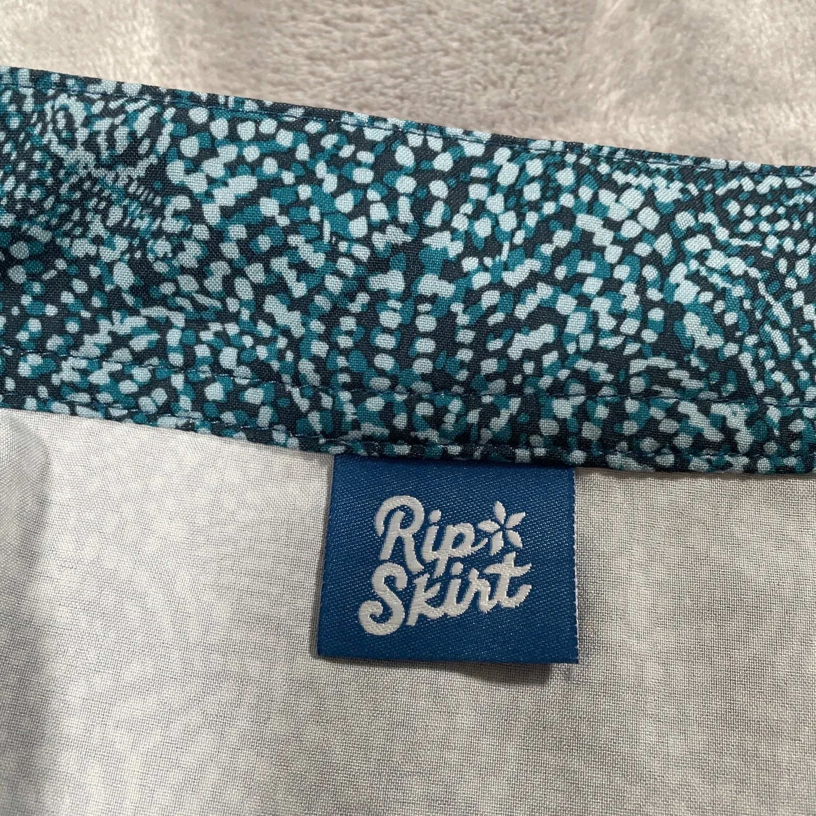 Ripskirt Large Green Wrap Hook Loop Vacation Packable Cruise Swim Beach Active - Image 3