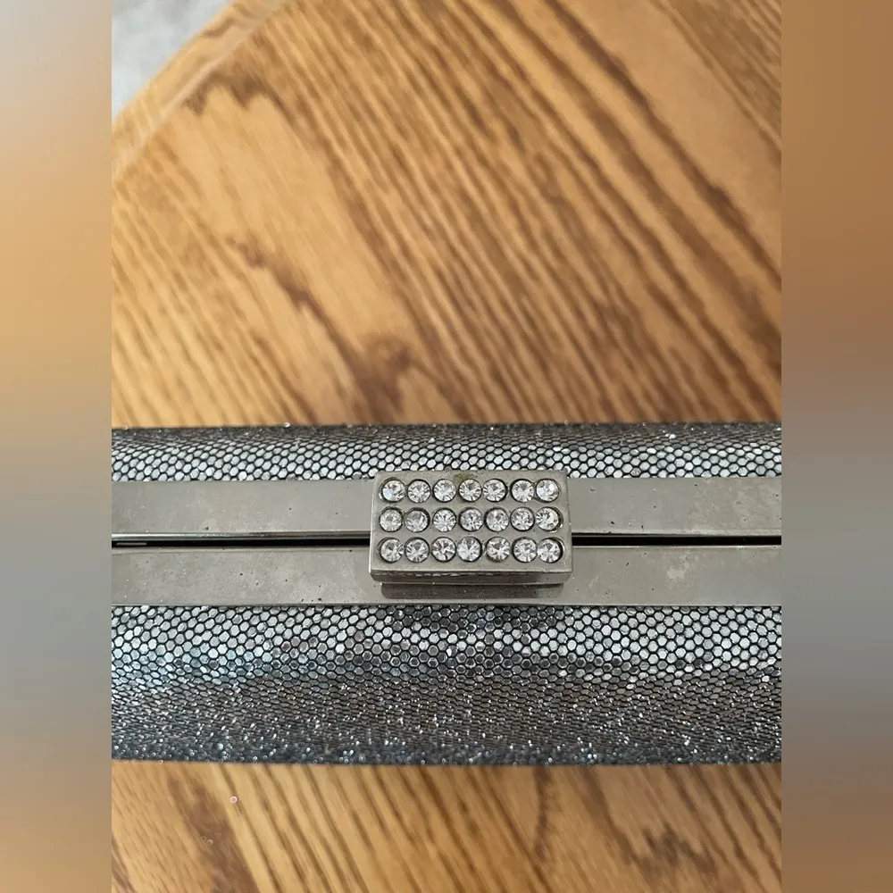 Womens Embellished Silver Clutch Bag With Strap. Evening Formal - Image 4