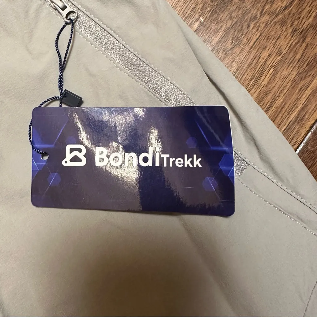 Bonditrekk Women’s Lightweight Khaki Pants Small NWT - Image 2