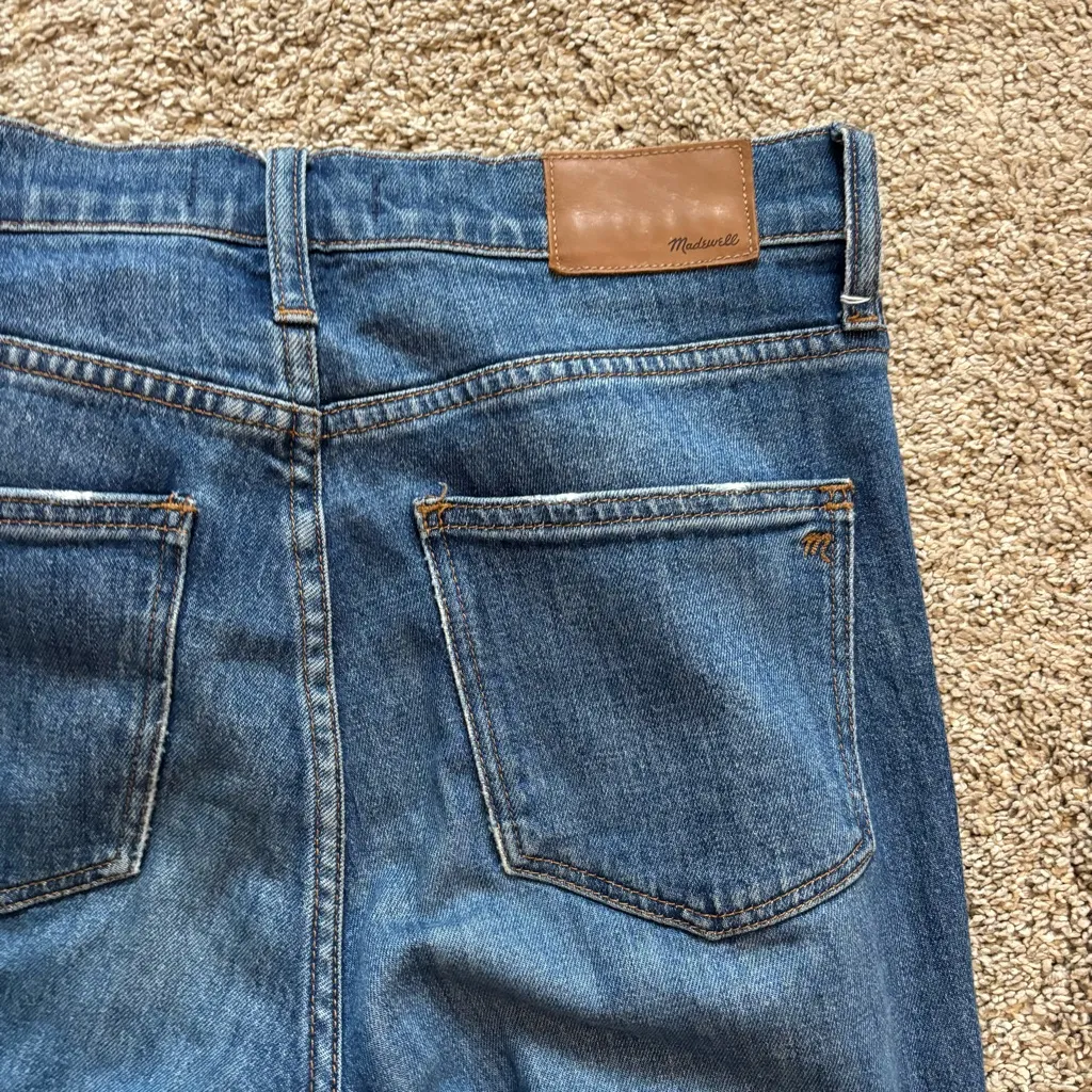 Madewell 10” High Riser Demi Boot Jeans Size 26 Distressed Ripped Knee Destroyed - Image 9