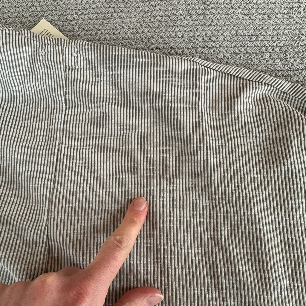 DONNI Sandwash Tan and White Stripe Cardigan Robe Size Large Tall NWT - Image 11