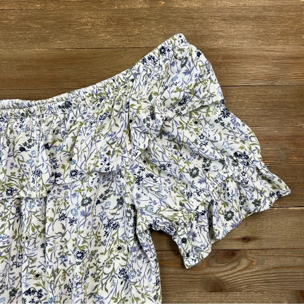 American Eagle AE Floral Bubble Hem Crop Top - Image 3