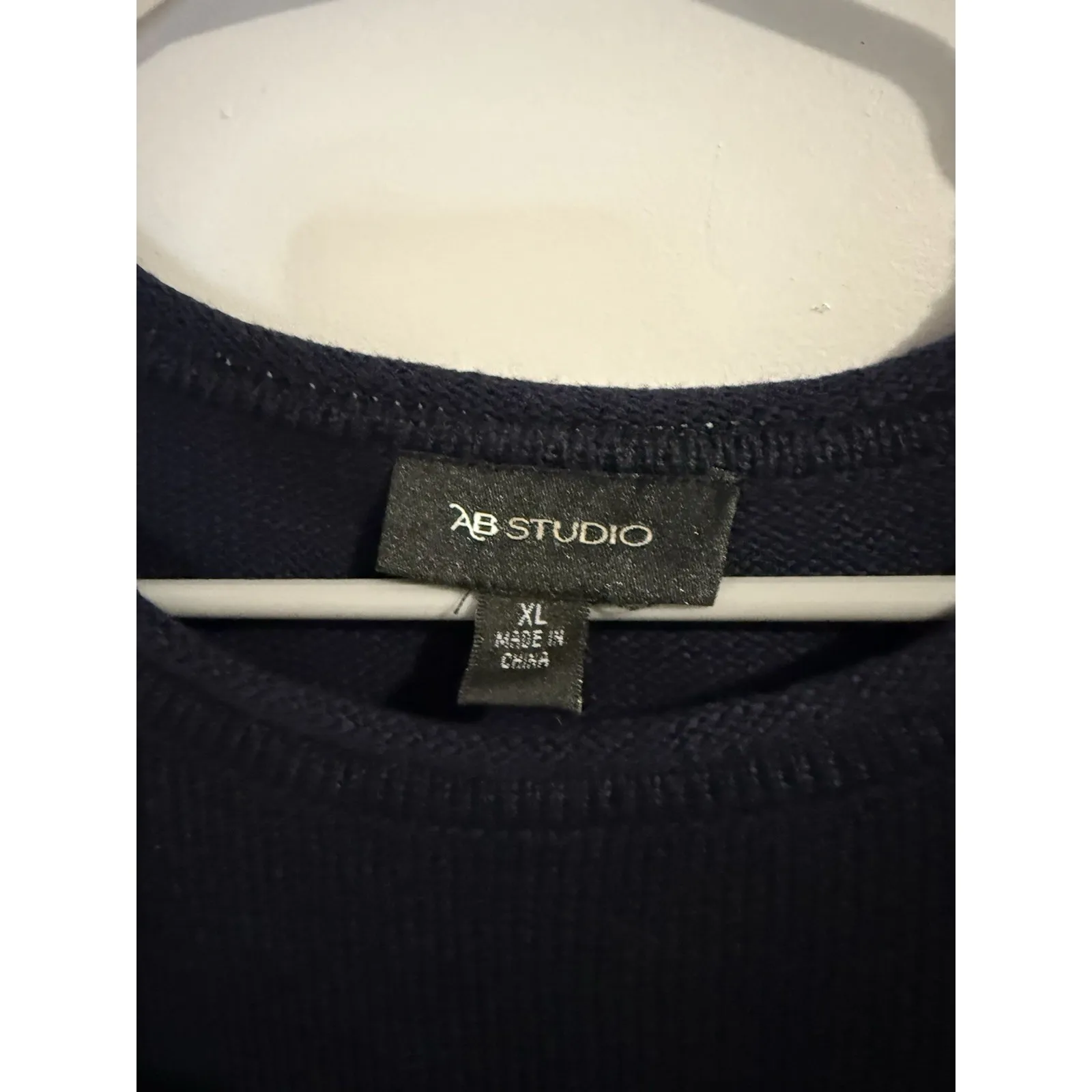 Ab Studio Sweater Womens XL Blue White Long Sleeve Knit Floral Lace Accent - Image 3