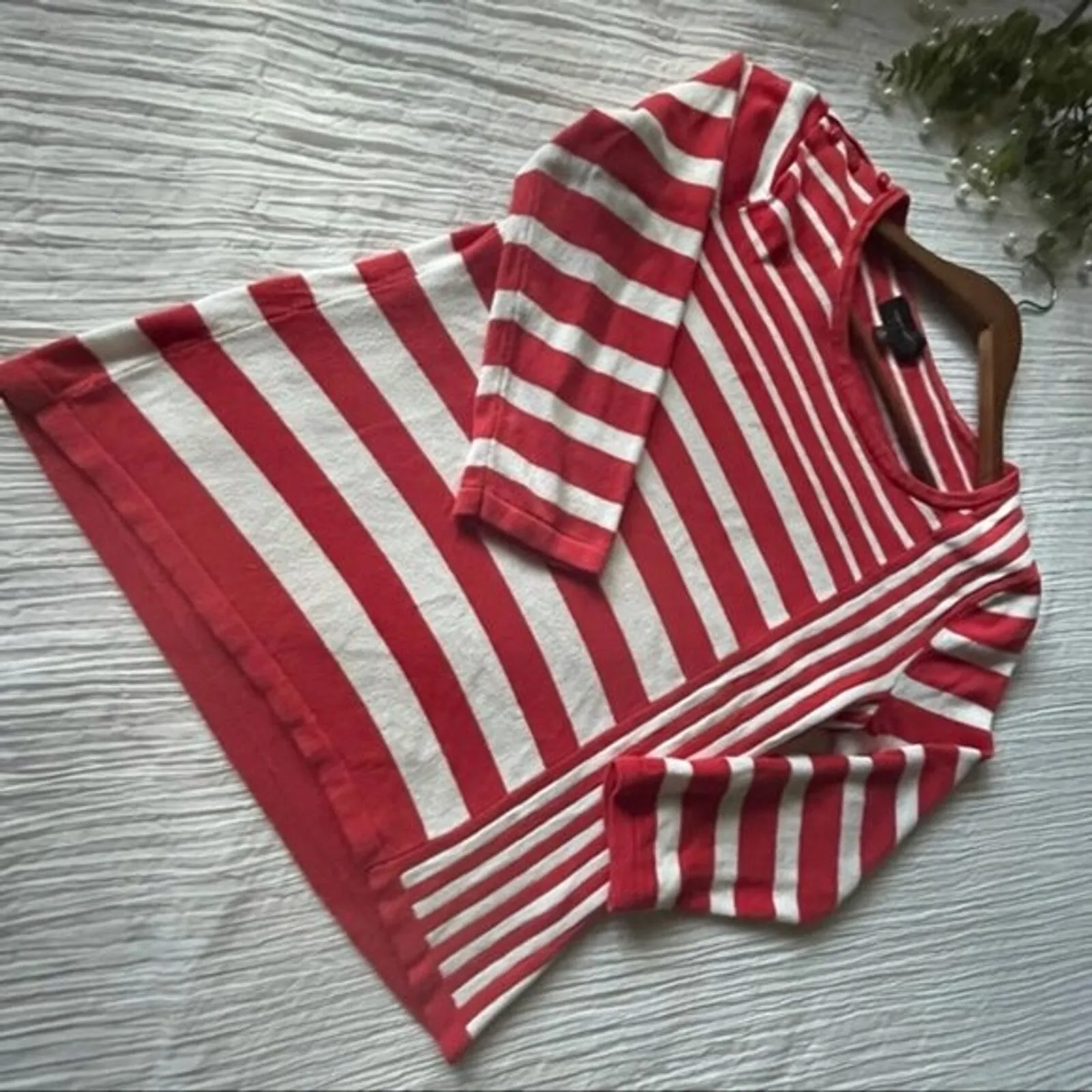 Investments · Medium · Pink White Striped Sweater · Crewneck Pullover Soft Knit - Image 3