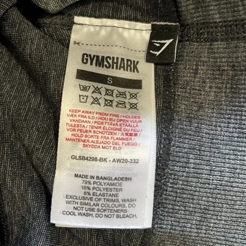 Gymshark Adapt Camo Black Gray Seamless Sports Bra Activewear SZ Small EUC #4431 - Image 7