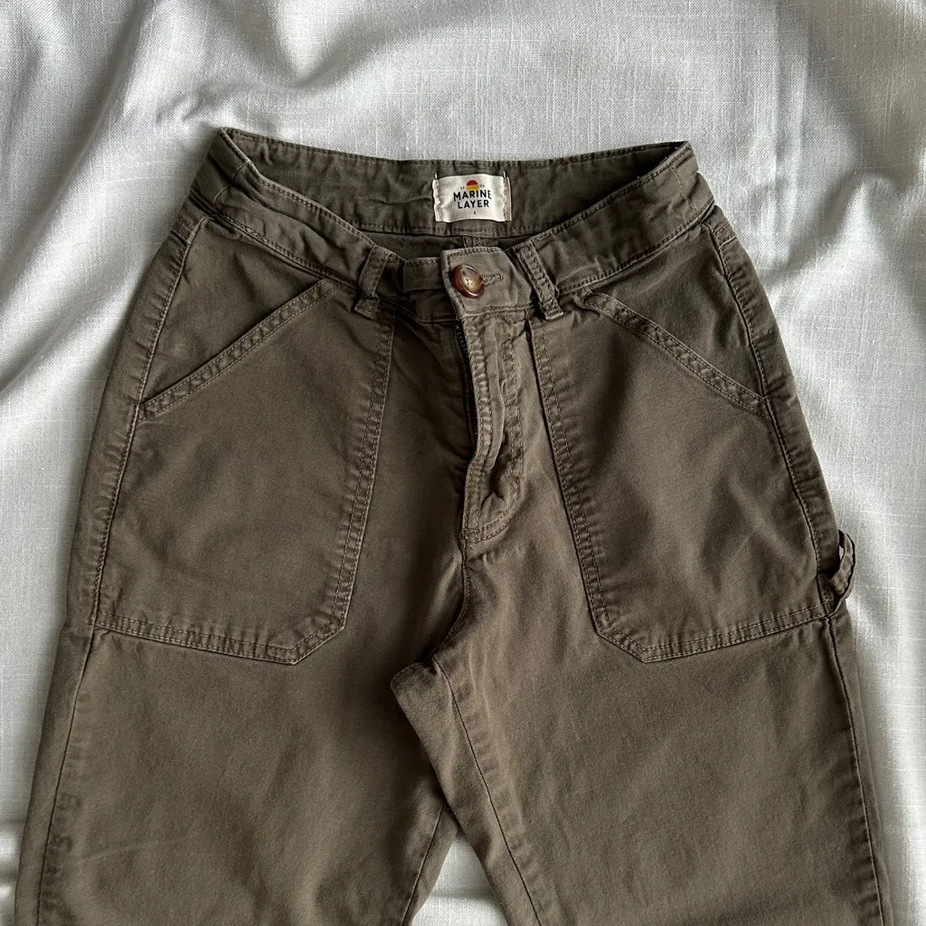 Marine Layer Earthy Green cropped pants - Image 3