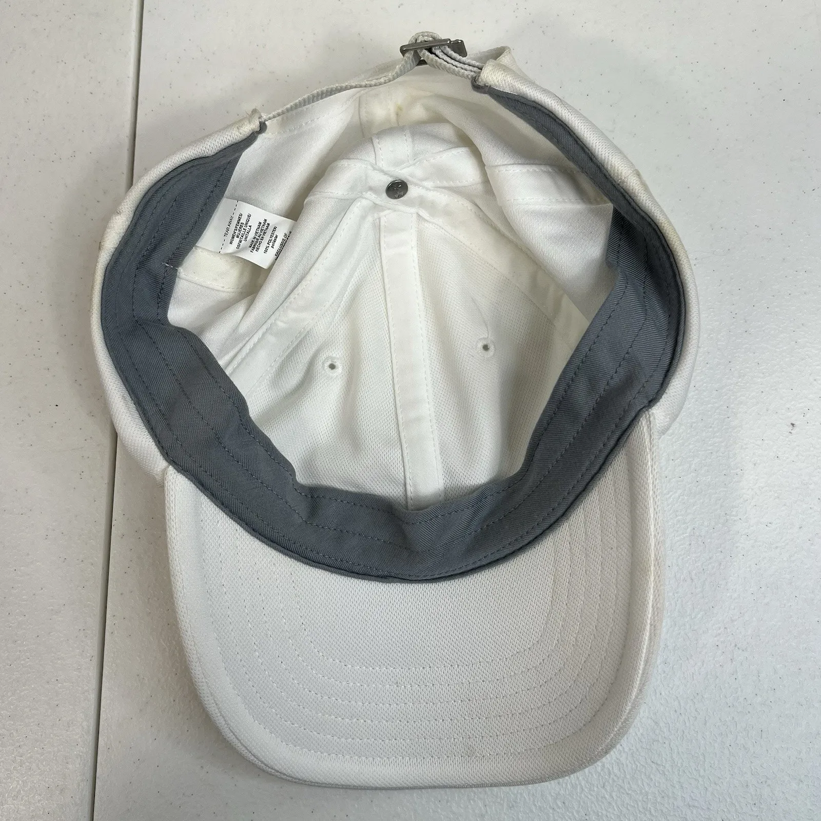 Under Armour UA Blitzing Hat Slideback Gray Embroidered Center Logo Lightweight - Image 10