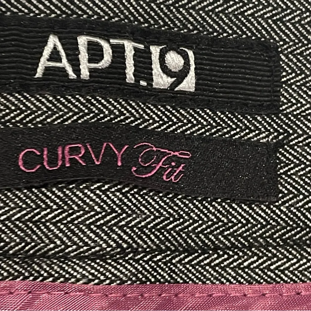 Apt. 9 Curvy Fit  women’s Flare Leg Dress Pants size 10 - Image 12