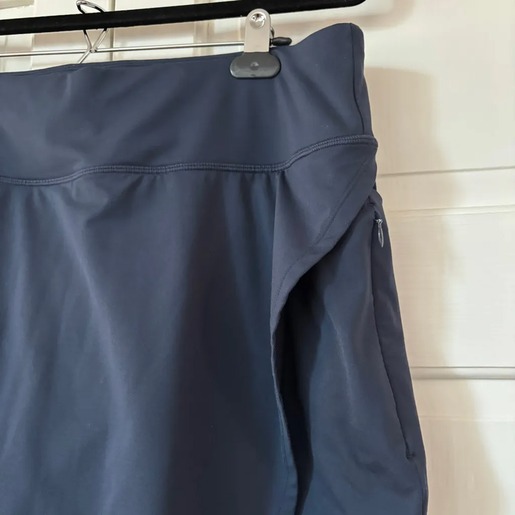 Athleta Navy Volley Skort Tennis Golf Outdoor Active Skirt Pickleball Size Large - Image 7