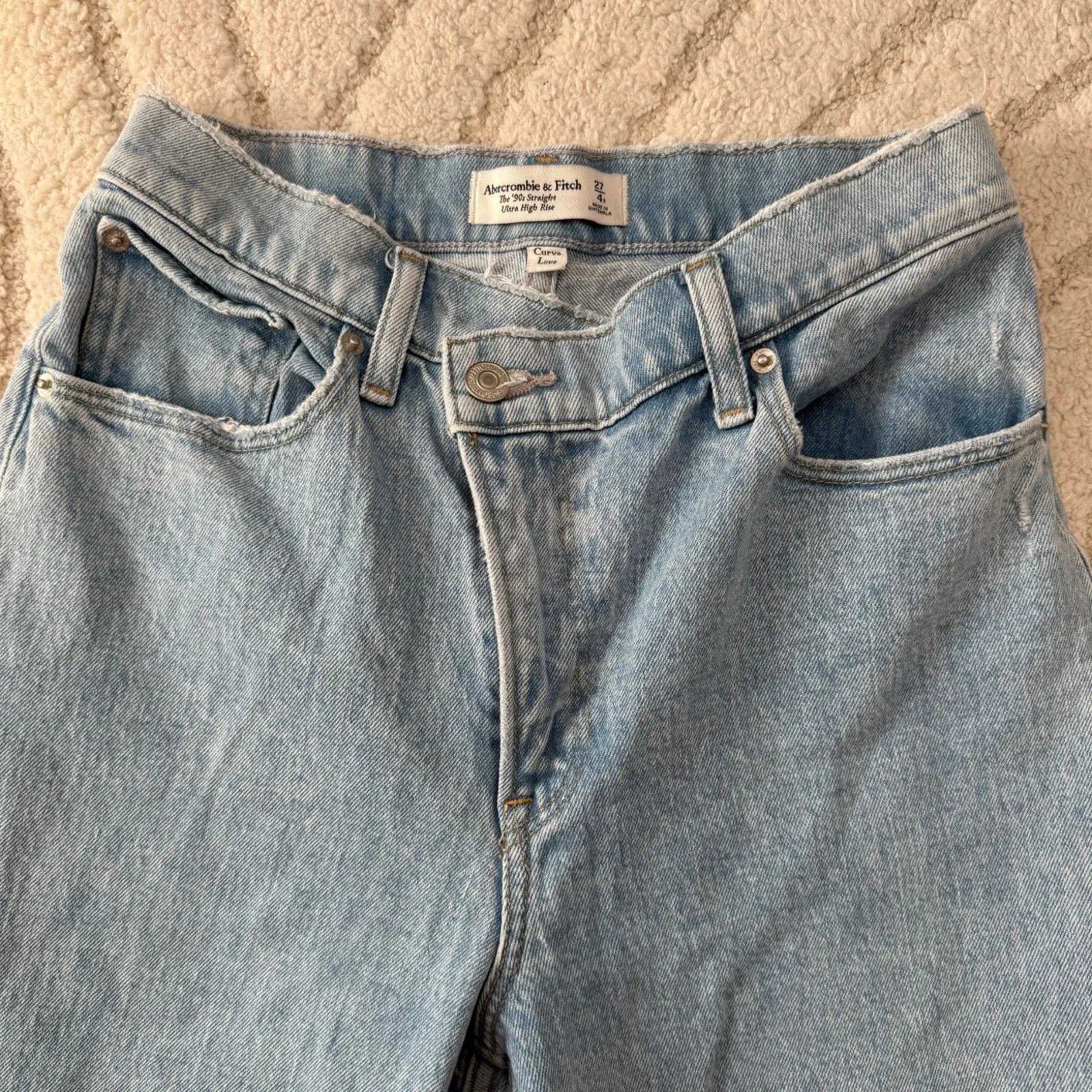 Abercrombie & Fitch The 90’s Straight Ultra High Rise Criss Cross Waist Size 27 - Image 3