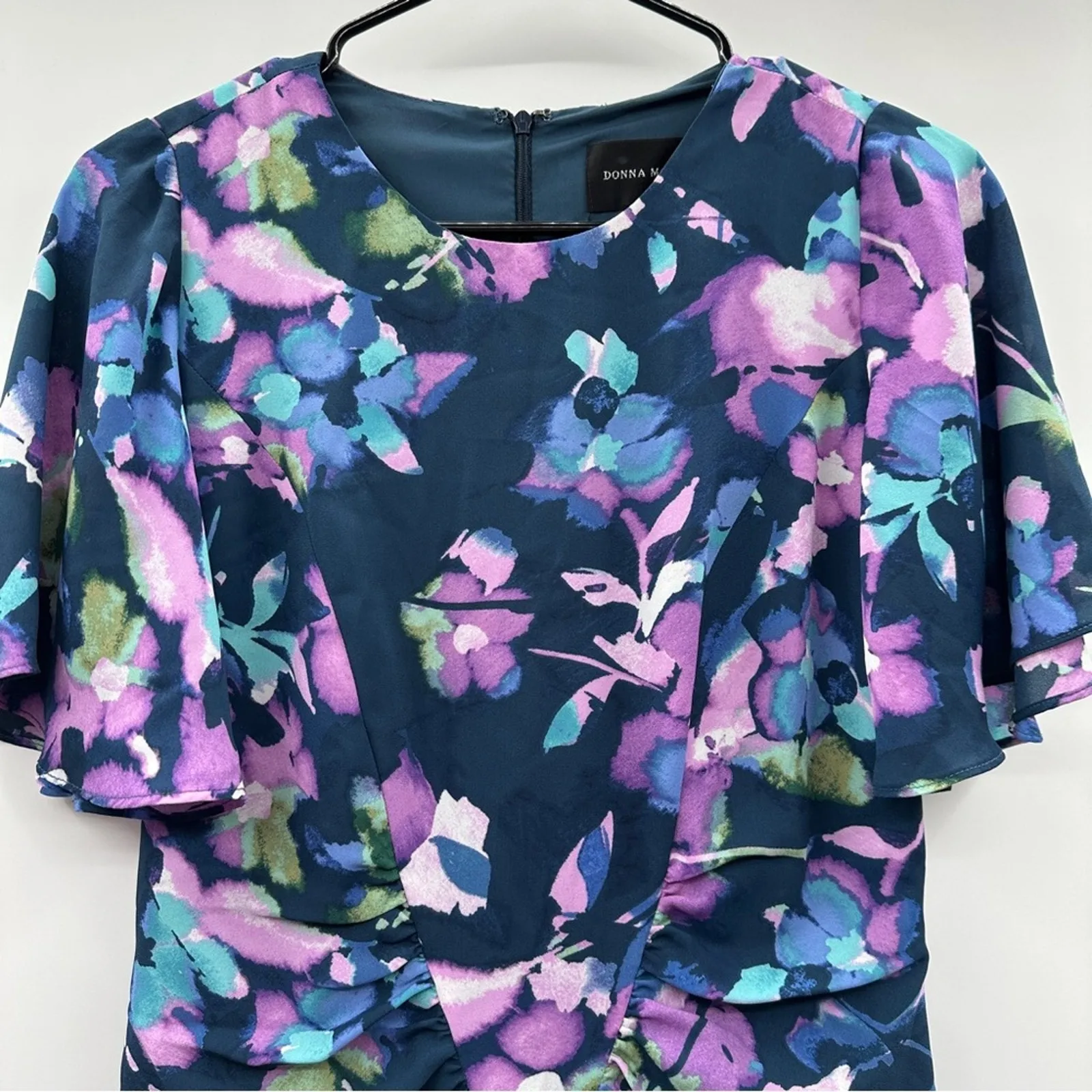 Donna Morgan V-Front Bell Sleeve‎ Navy Blue & Pink Floral Mini Dress Size 4 - Image 4