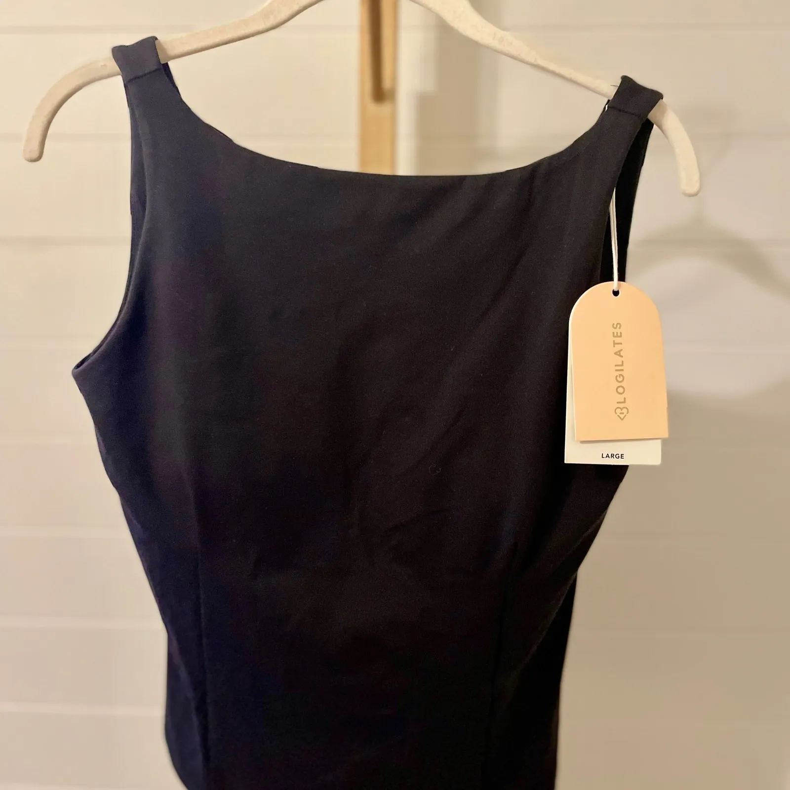 Blogilates Black Crisscross Back Tank Top Athletic Workout Athleisure Size Large - Image 2