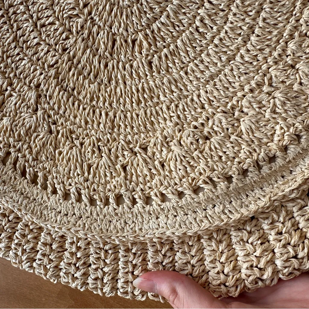 H&M Round Straw Shopper, Circle Jute Straw Basketweave Beach Shoulder Bag - Image 13