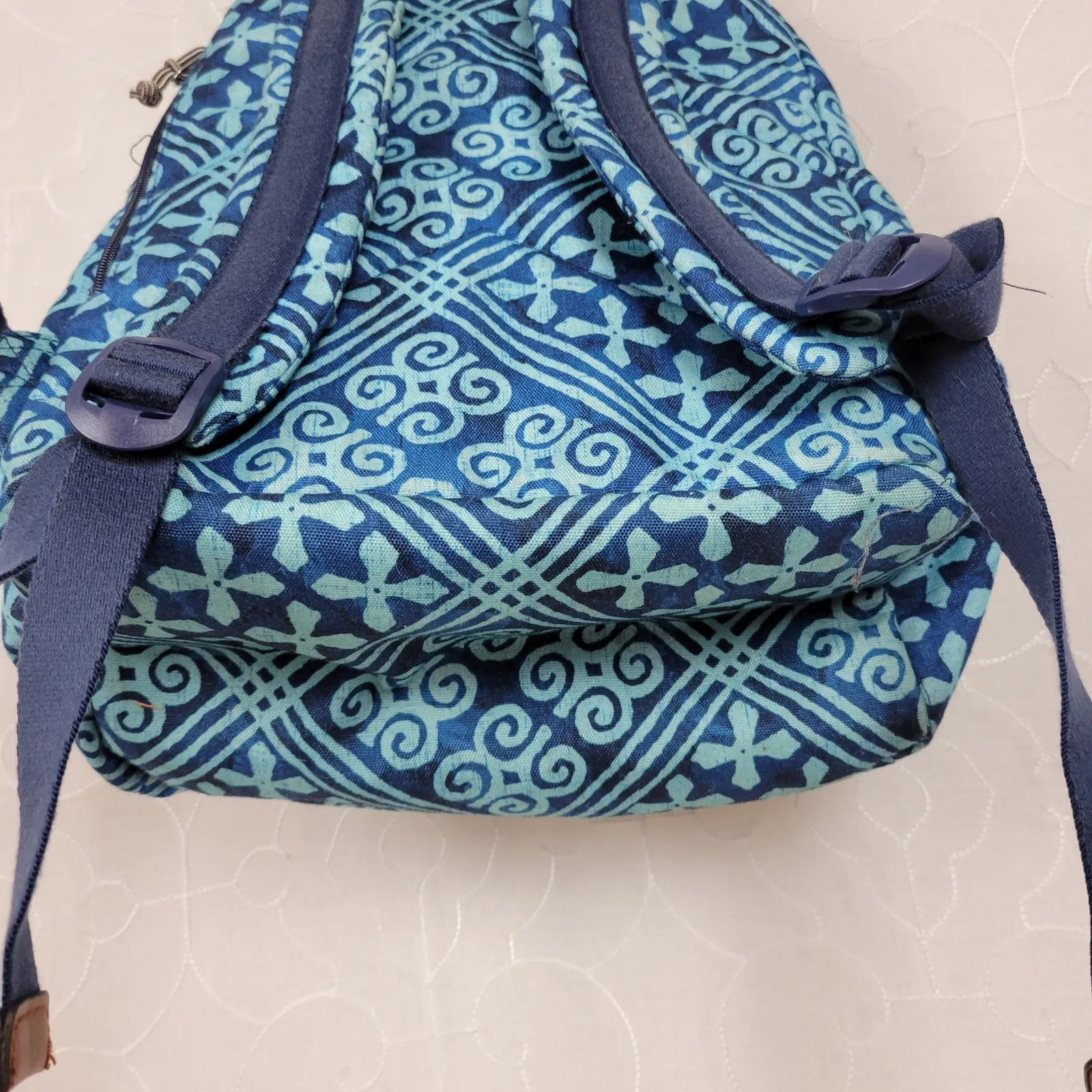 Vera Bradley Lighten Up Grand Cuban‎ Tiles Womens Backpack Blue Laptop Bag - Image 2