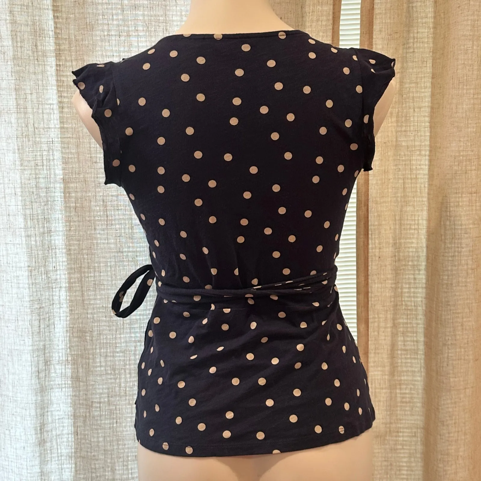 Boden Blue Polka Dot Wrap Blouse sz 6 Women's Boden Top Flutter Sleeve Tee - Image 7