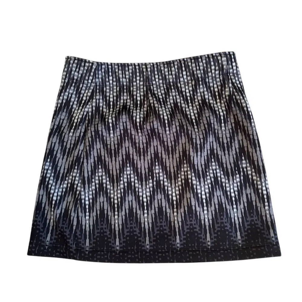 Athleta Women's Gray Fleece Lined Mini Skirt Size S Winter Casual - Image 4