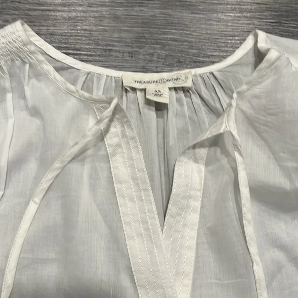 Treasure & Bond NWOT ivory summer cot top XS ($60) - Image 3