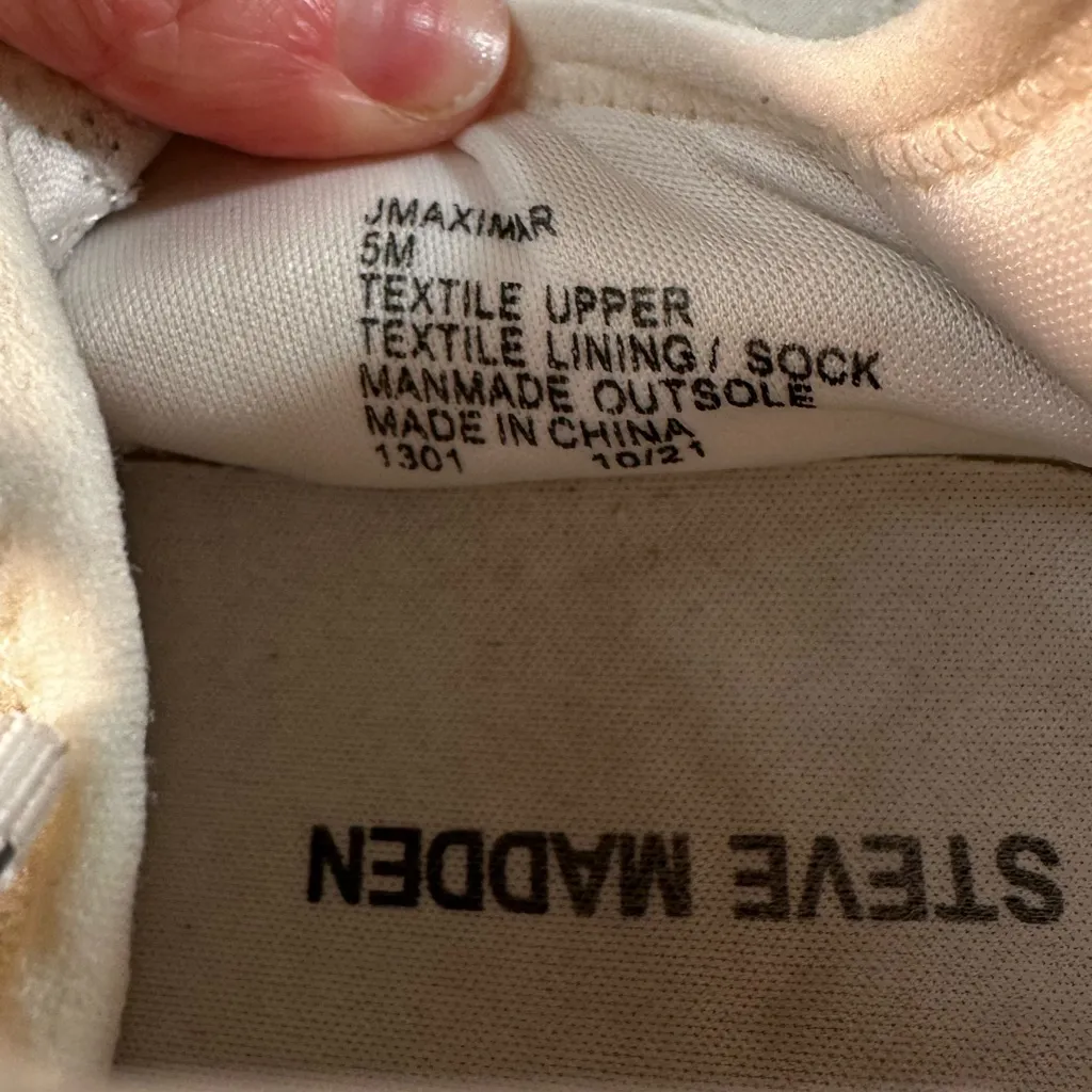 Steve Madden Maxima White Rhinestone Chunky Sneakers Size 5M - Image 9