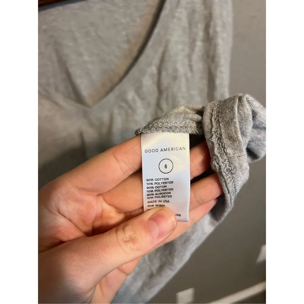 Good American  Gray V-Neck Size 5/Large - Image 3