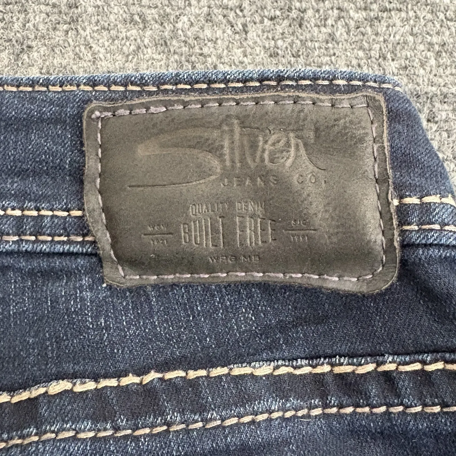 Silver Suki High Straight Jeans Women 28x32 Long Super Stretch Dark Thick Stitch - Image 9