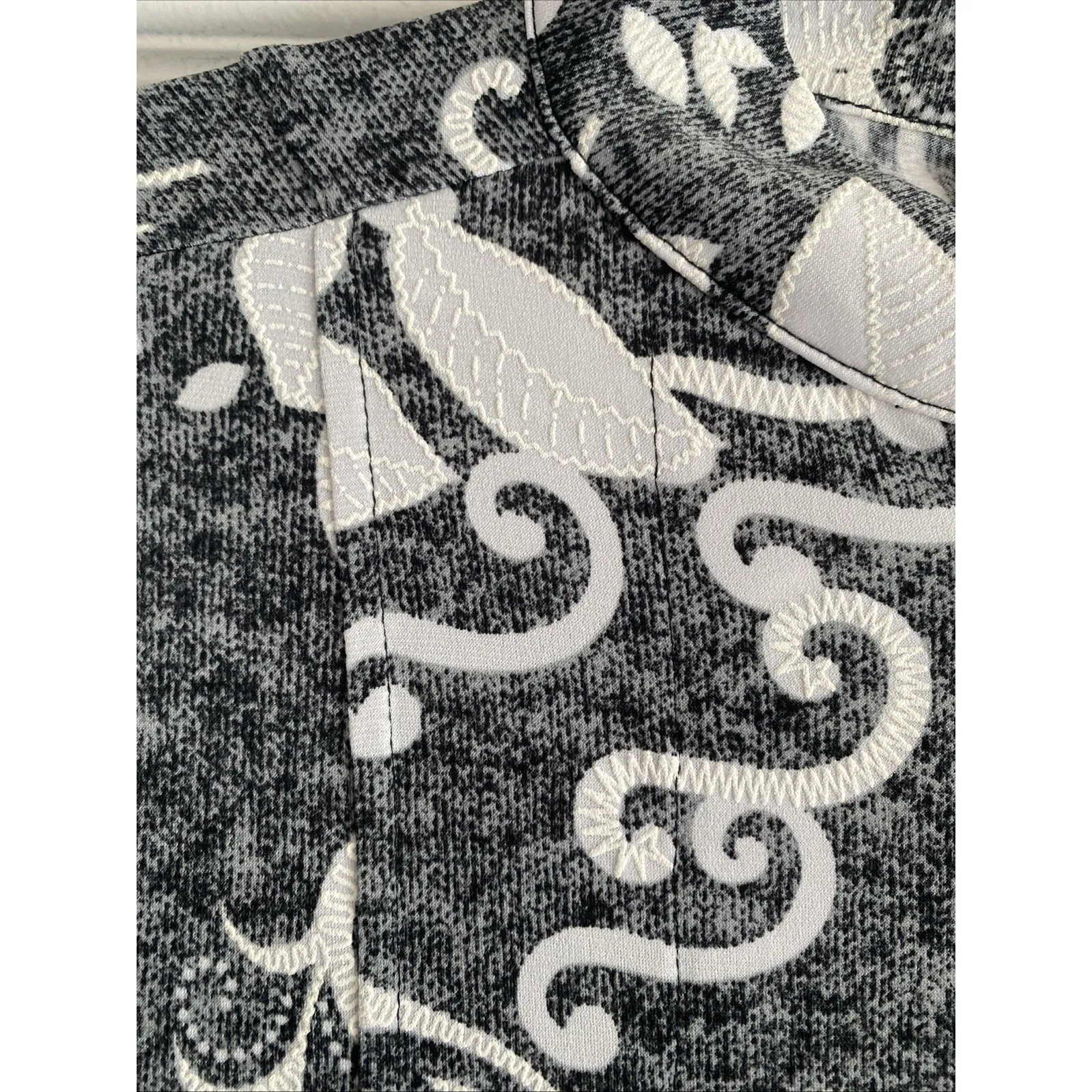 Chicos 0 Womens Weekends Small Jull Zip Textured Jacket Floral Travel Comfort - Image 4