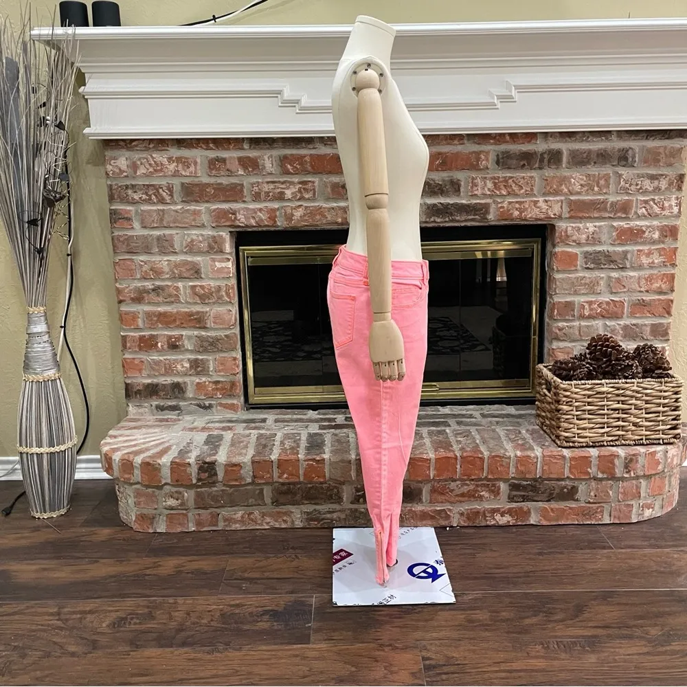 A.N.A NEON PINK skinny jeans w orange stitching and zipper ankles / 28/6 / EUC - Image 8