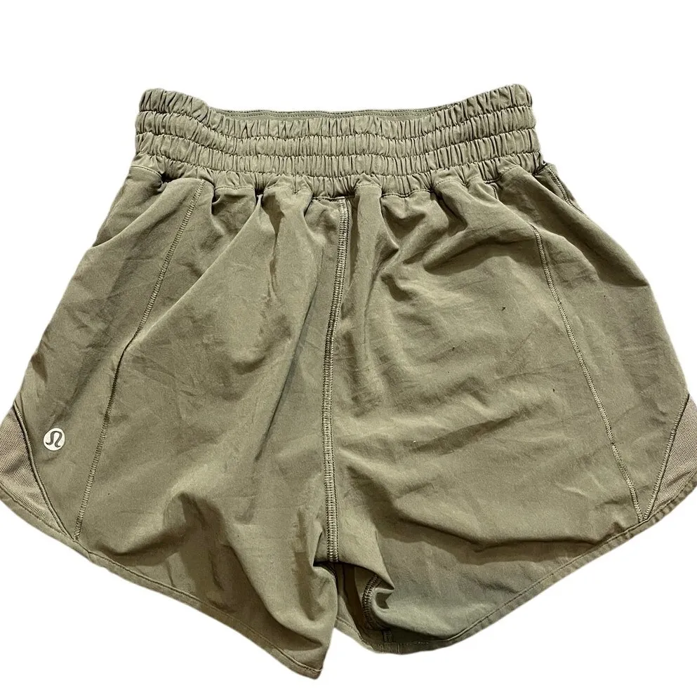 Lululemon‎ Hotty Hot Short *High-Rise Long 4" Olive Green Womens Size 0 LW7AYXT - Image 3