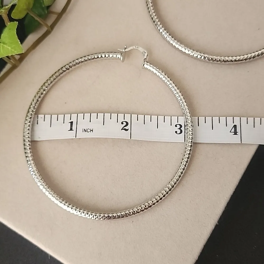 Silver Hoop Earrings Gold Filled Diamond Cut Design - Image 4