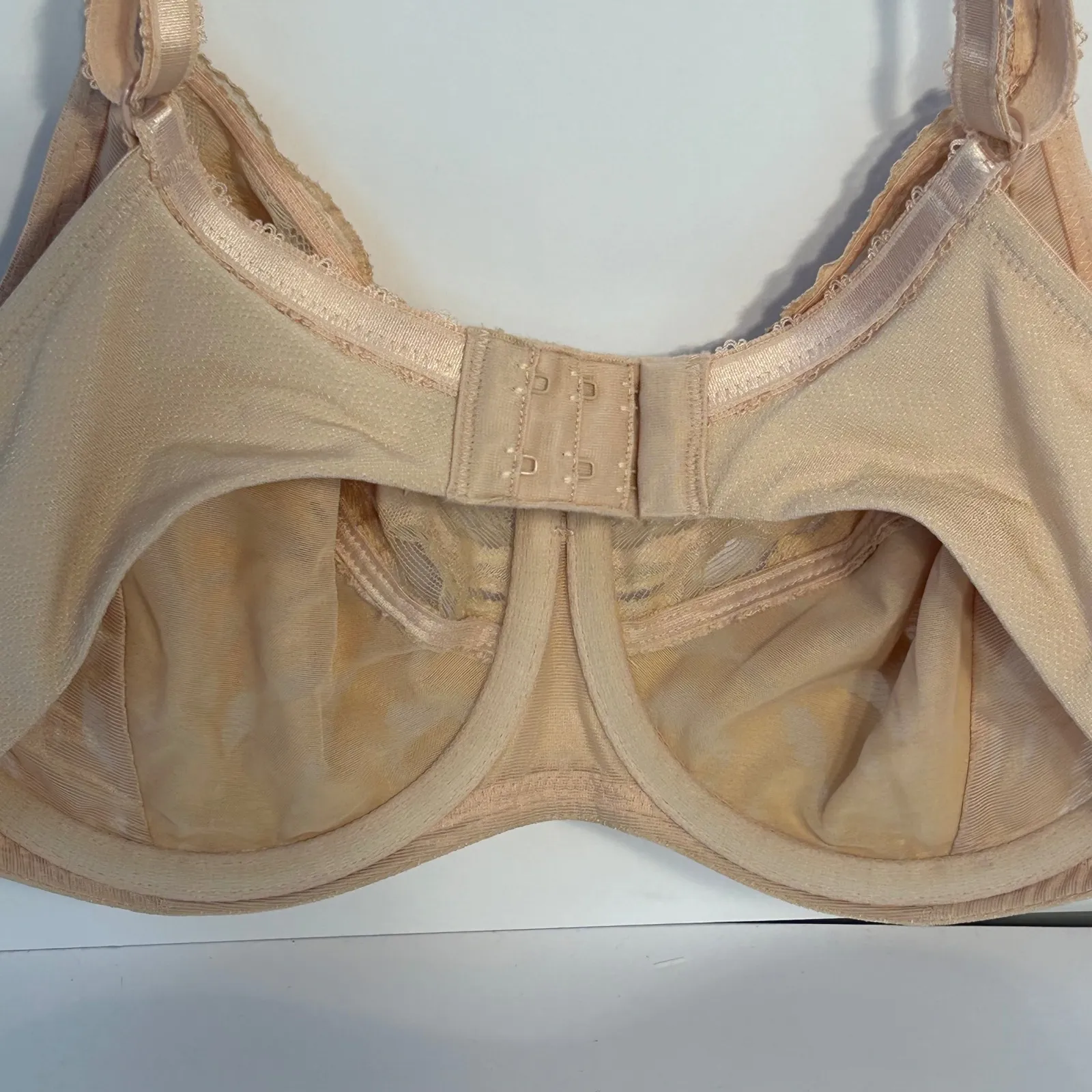 Vittaraal 34DD Full Coverage Lace Trim Bra Beige Adjustable Straps Back Closure Tan Size undefined - Image 9