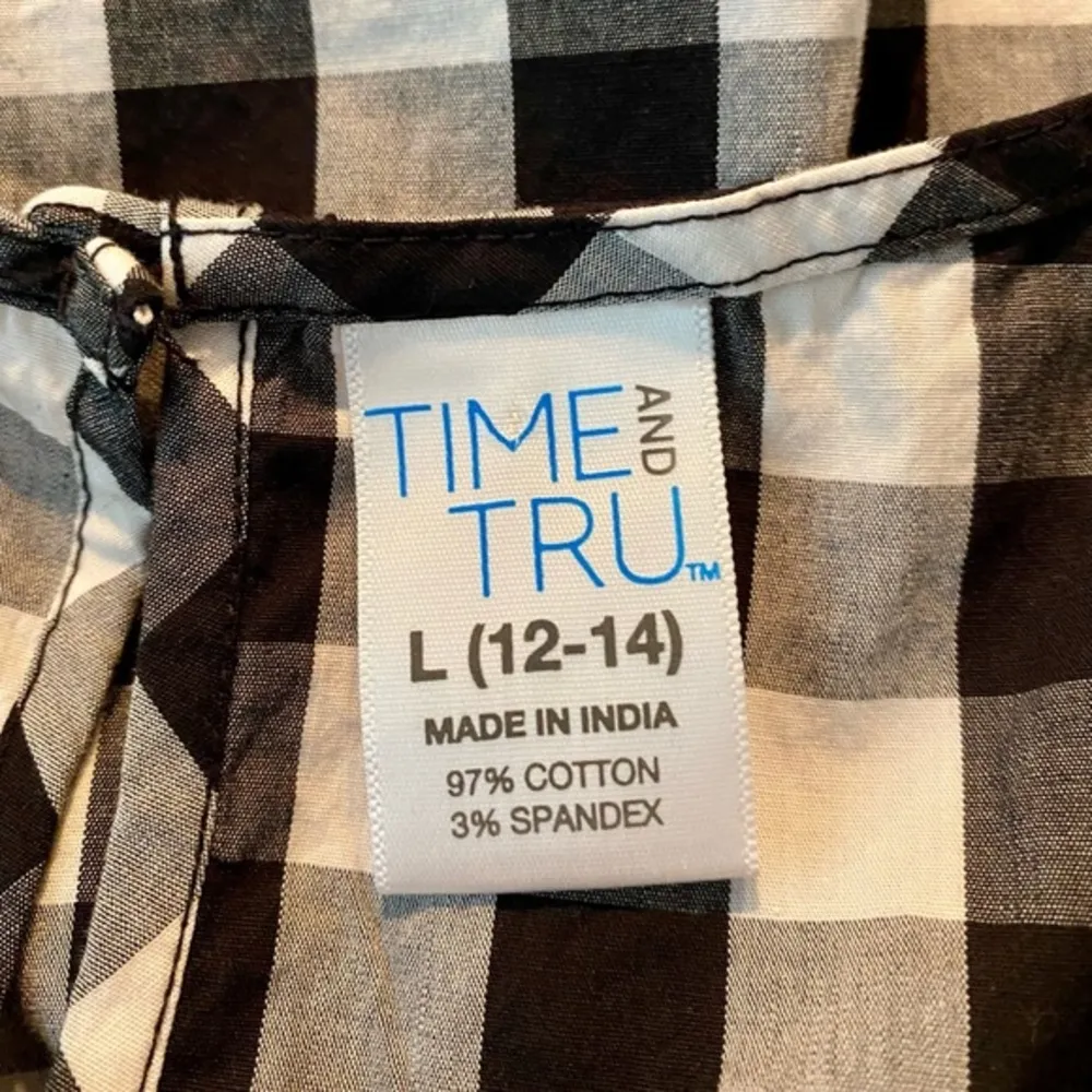 Time and Tru Checked Top Black Size L - Image 3