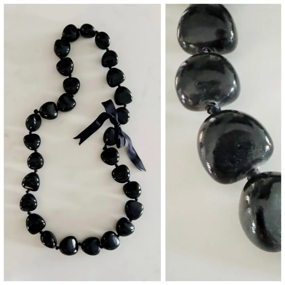 Hawaiian Style Black Kukui Nut Lei Necklace - Image 9