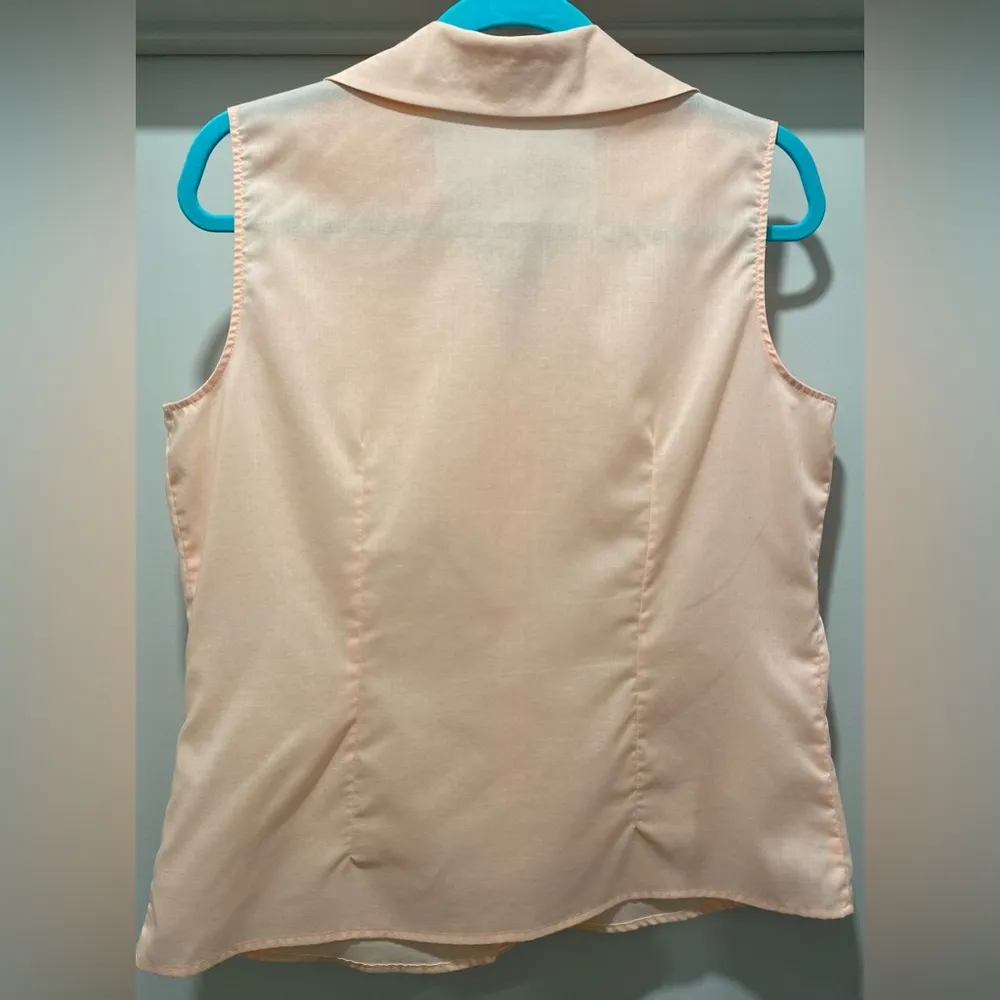VTG ‘90s Preview International Light Pink Sleeveless Collared Button-Up Blouse - Image 11