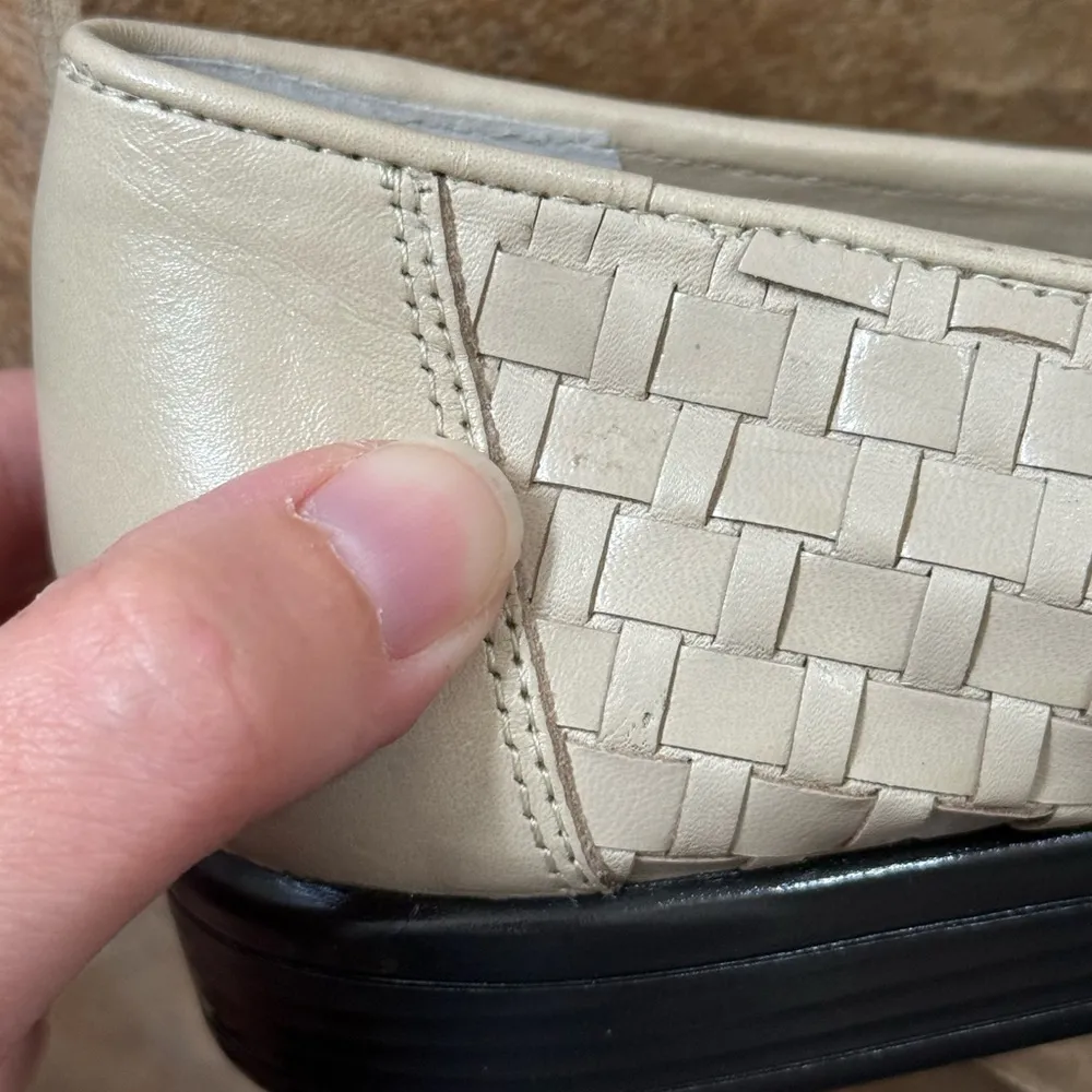 Trotters Liz Bone Beige Basket Woven Leather Loafers Casual Shoes Womens Size 8N Black - Image 11