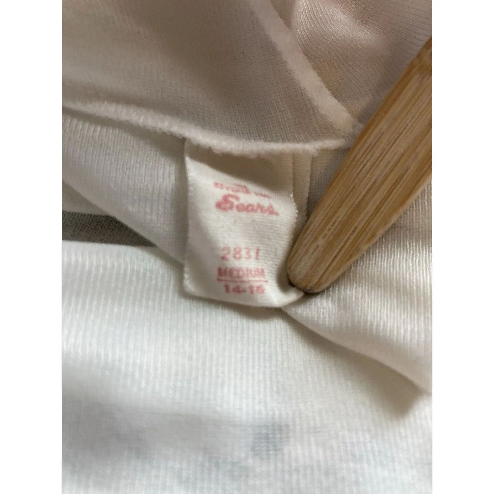 Vintage Night Gown Robe Womens M 14/16 White Lace Nylon Long Peignoir Set Bridal Size M - Image 15