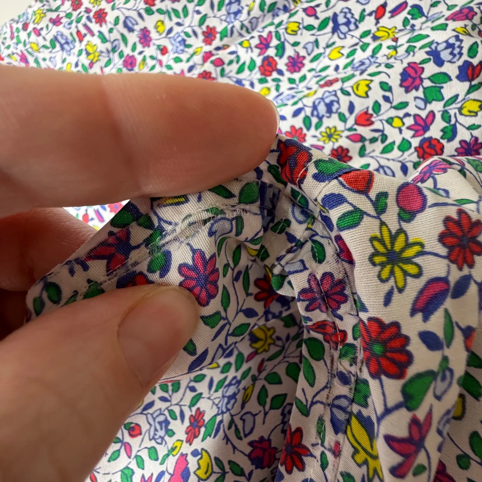 Talbots Perfect Shirt Prairie Floral Size 16 Non Iron Button Up Preppy Colorful - Image 6