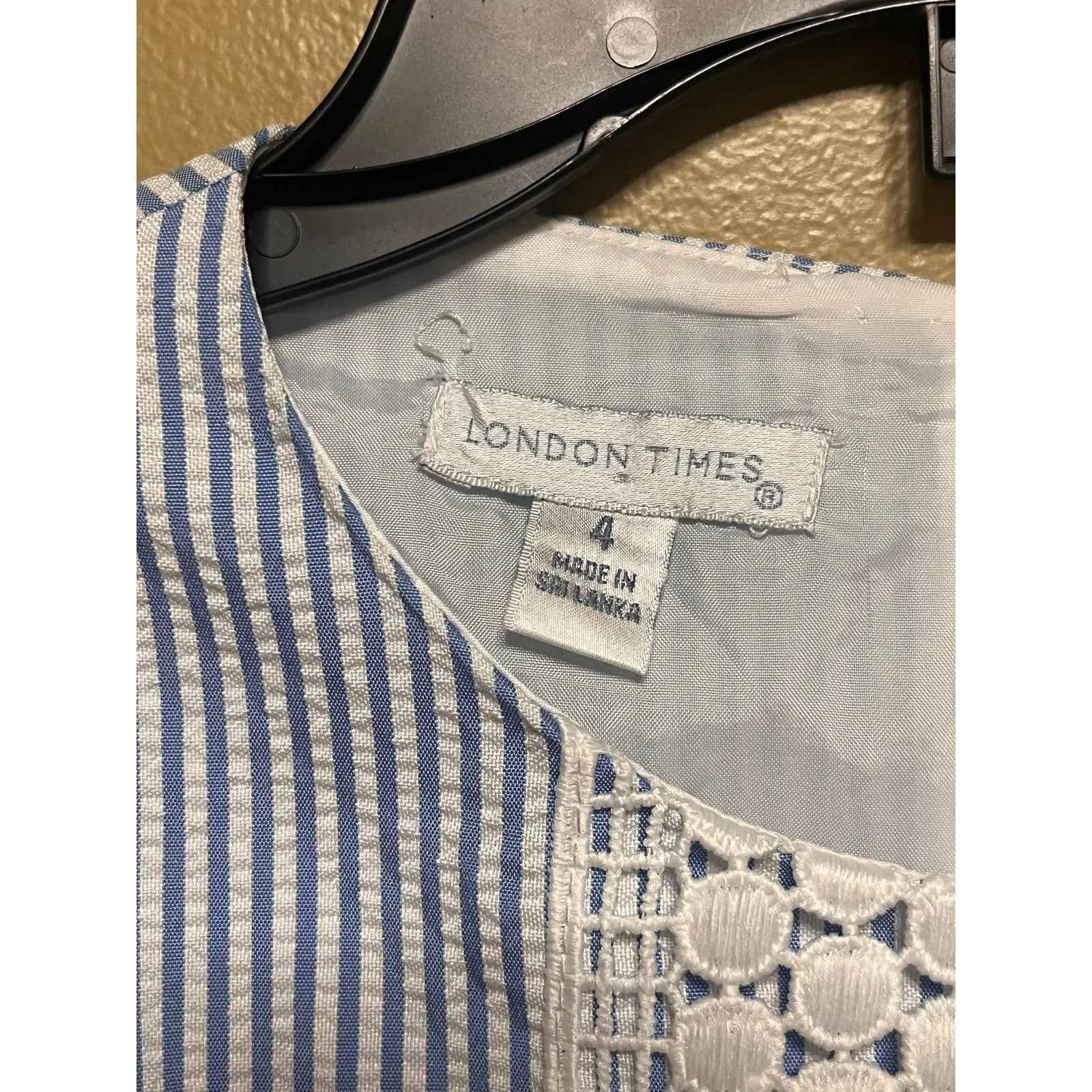 London Times Crochet Lace Panel Seersucker Stripe Shift Dress 4 - Image 6