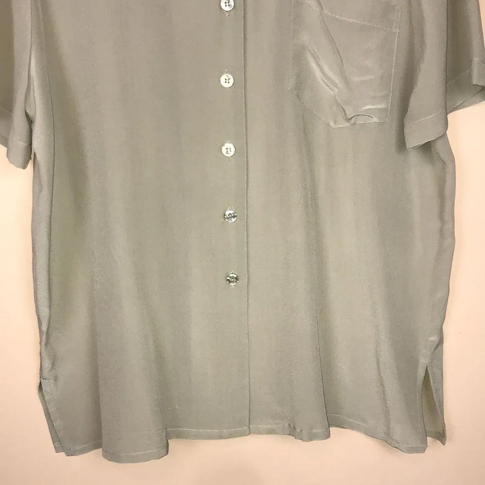 VTG Lands’ End Women’s Silk Light Sage Green Pocket Short Sleeve Button - Image 3