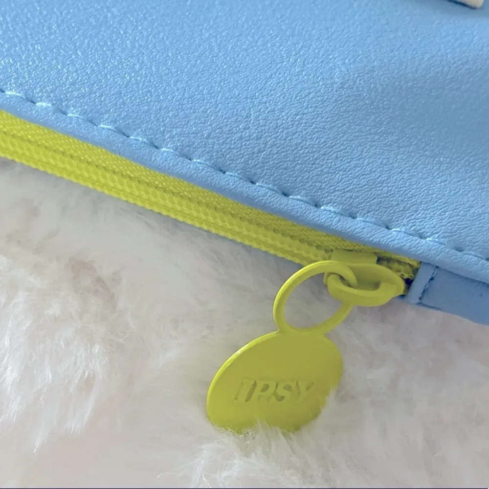 IPSY “INTENTION” Glam Cosmetic Bag - Image 4