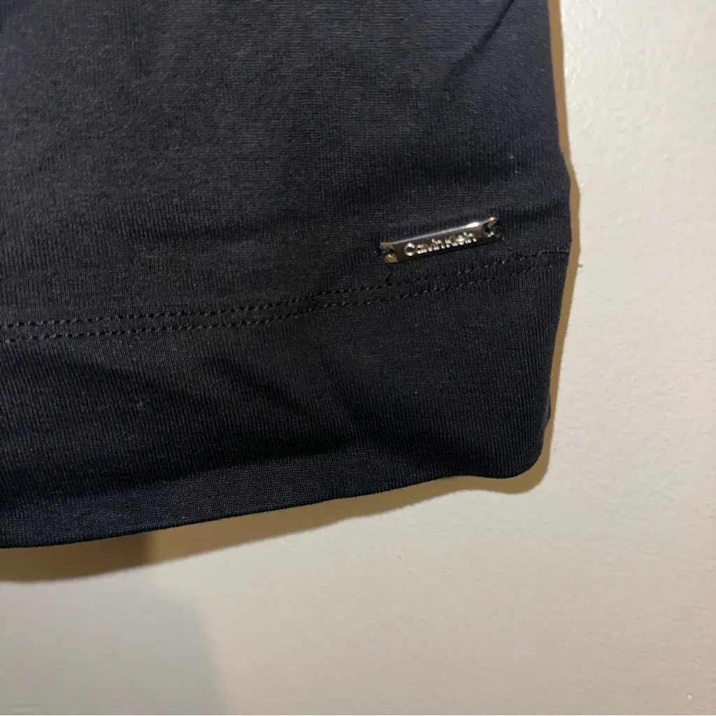 Calvin Klein Women's crew neck shirt with baby Blue Graphic size Large - Image 5