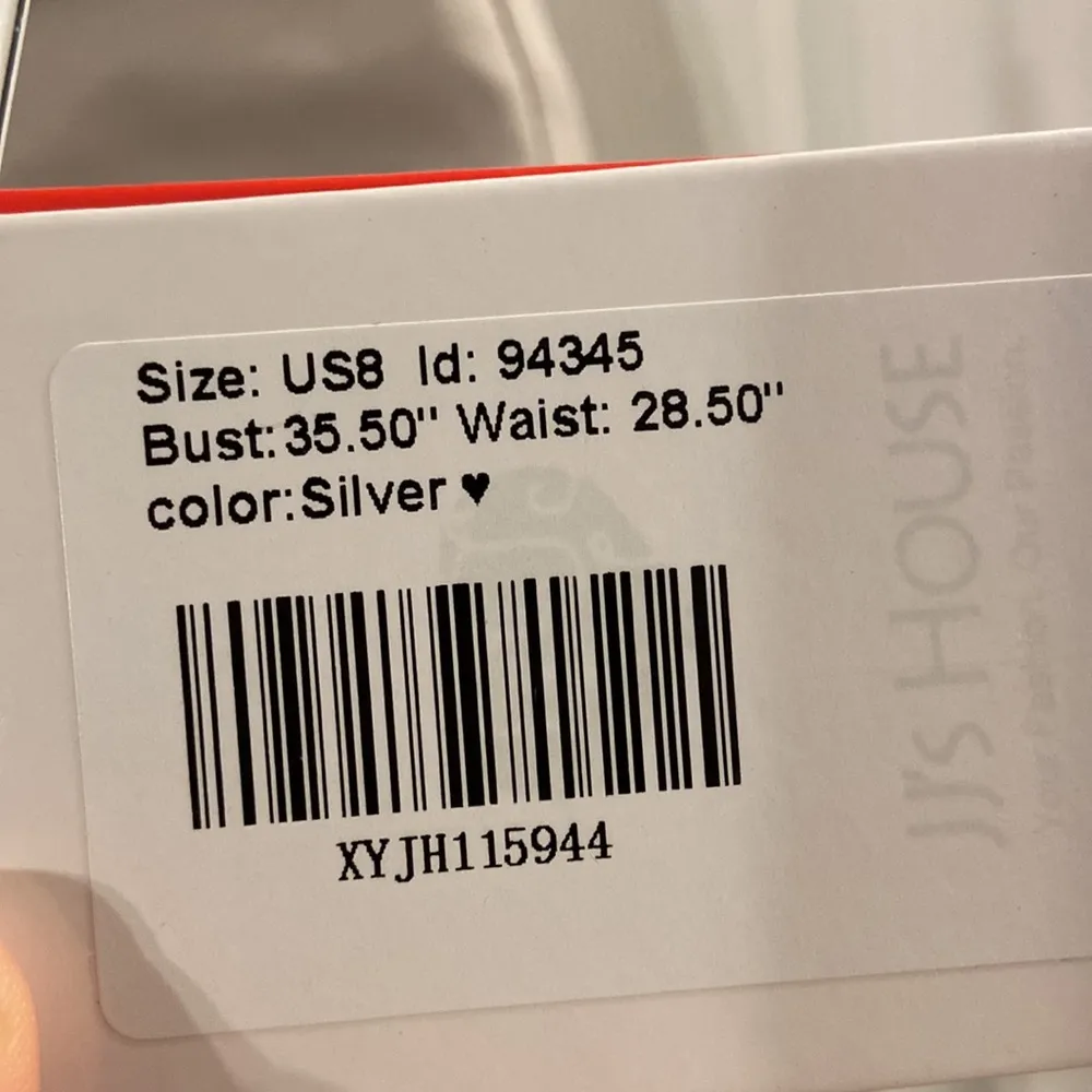 JJ”s House Dress size 8 length 38”  brand new with tags color silver - Image 4