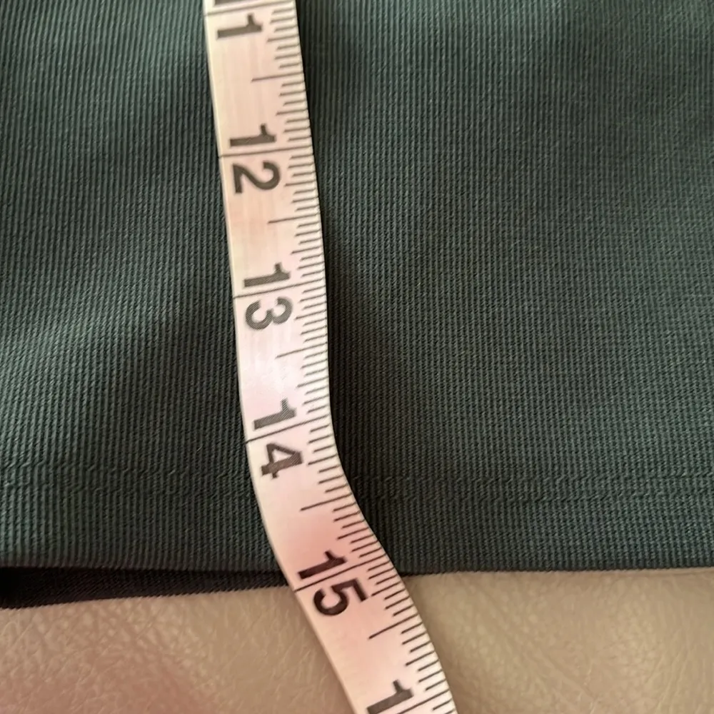 Zara Ribbed sculpt Heart Neckline Crop Green Top Small - Image 6