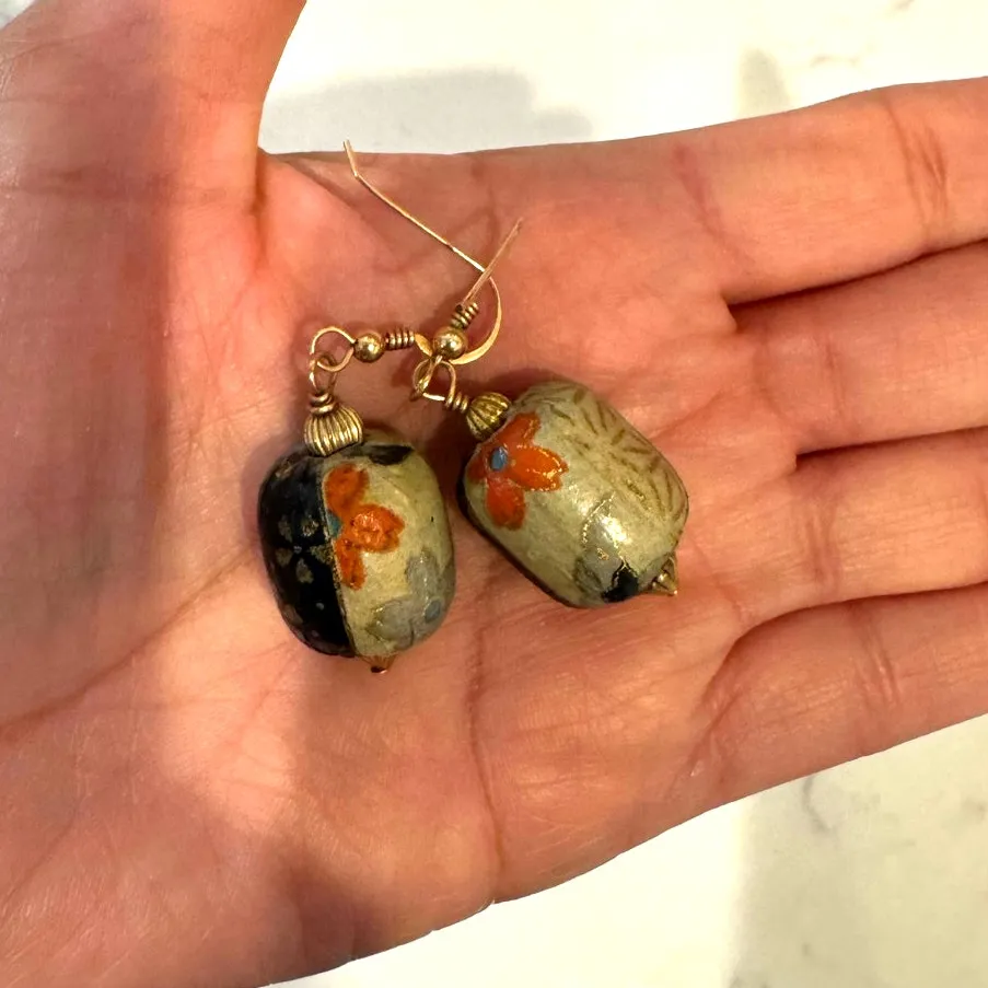Vintage paper wrapped wooden bead dangle earrings bohemian artsy quirky handmade - Image 3
