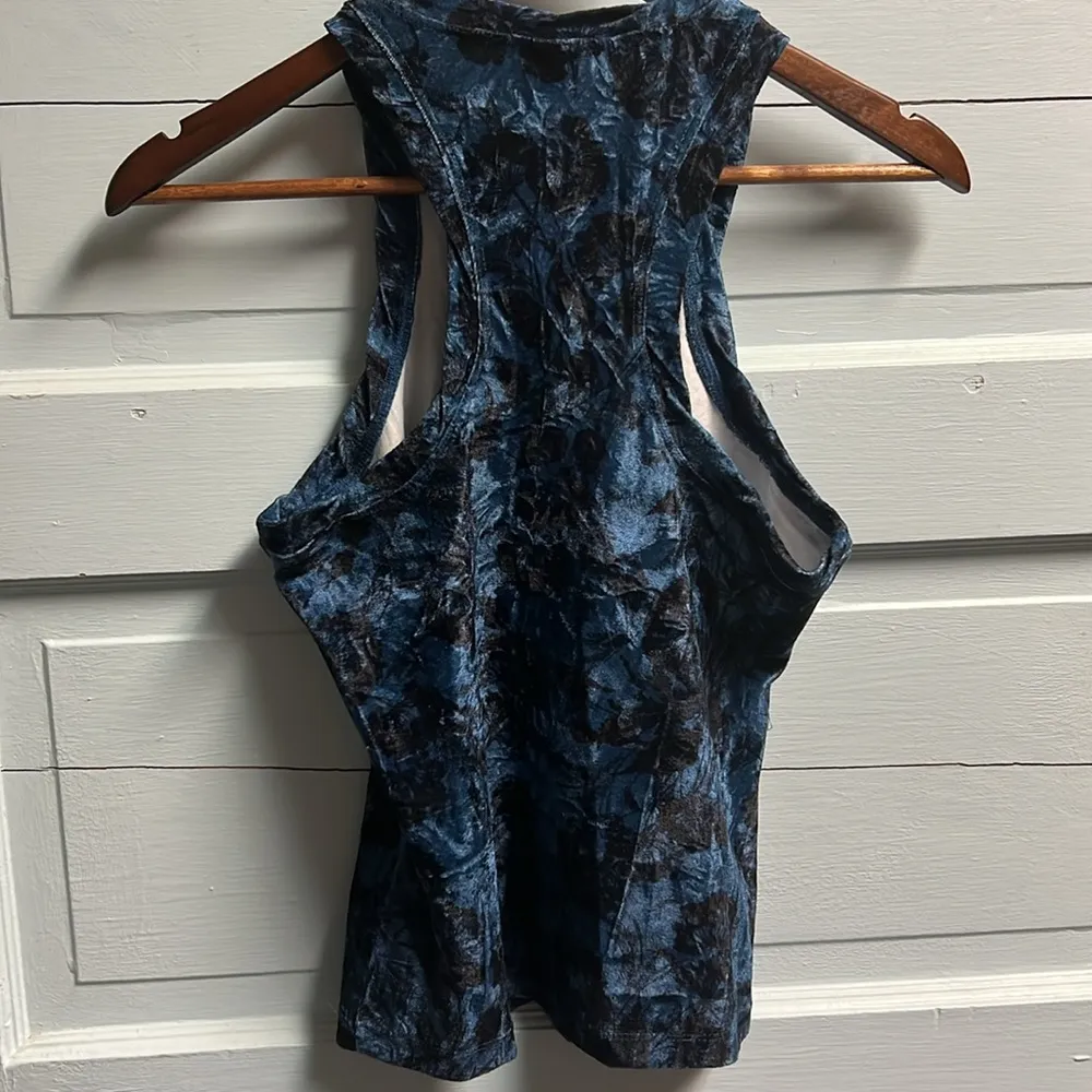 NWT XS Pilcro Blue Motif Velveteen Racerback Tank - Image 11