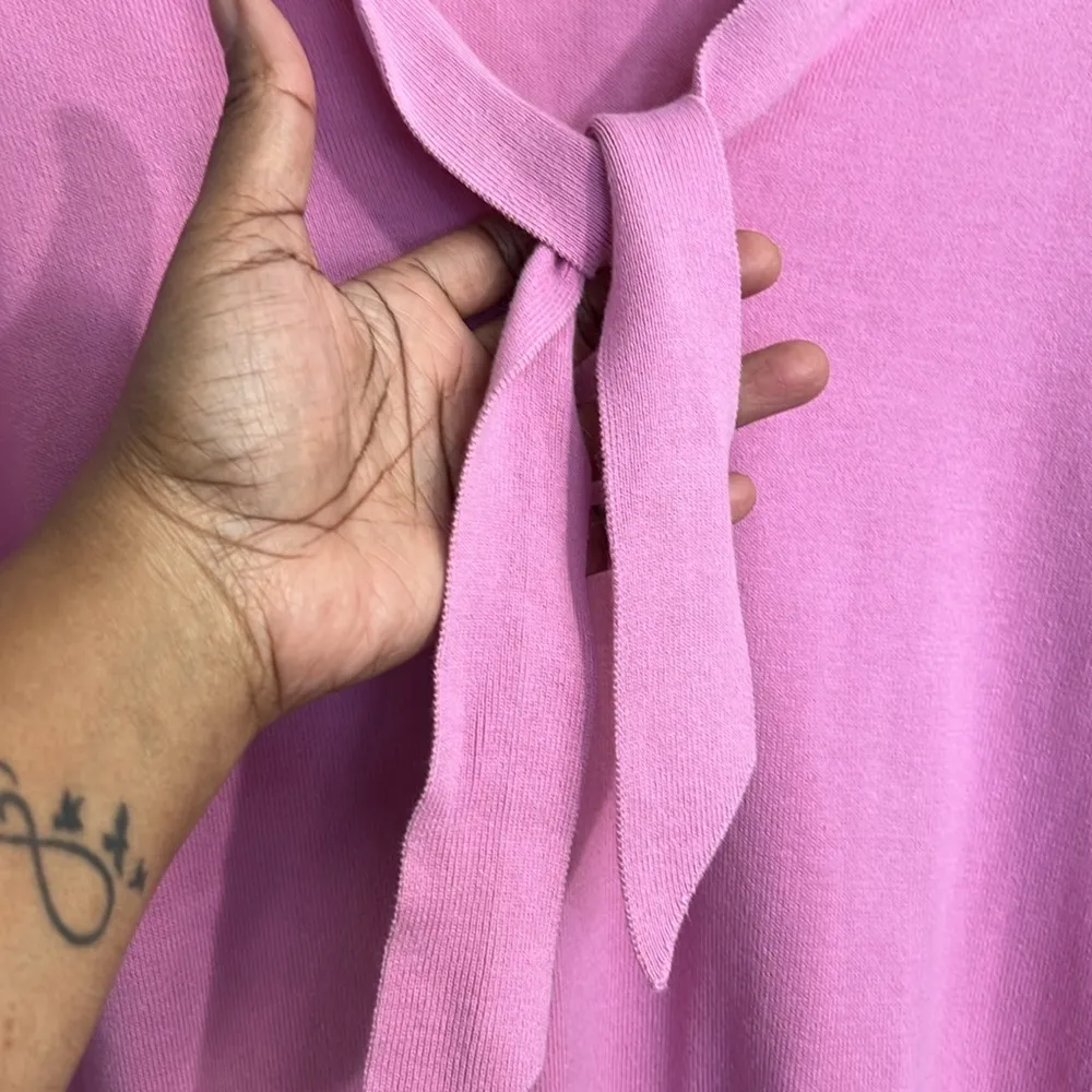 Lane Bryant Women’s Pink Tie Neck Sweater 3/4 Sleeve Size 18/20 - Image 4