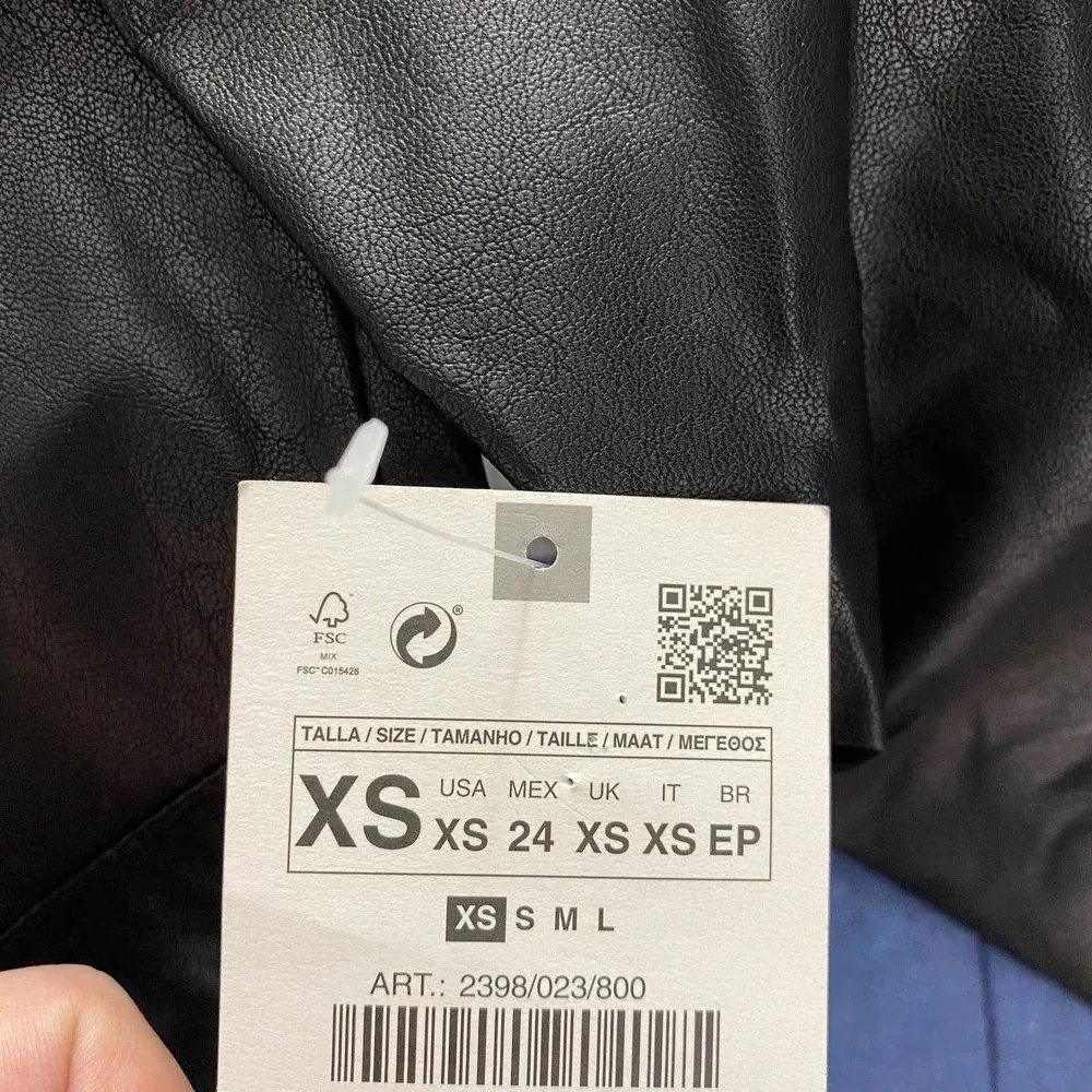 Zara Dress Faux Leather Ruched Draped V-Neck Mini Black Size US XS‎ - Image 12