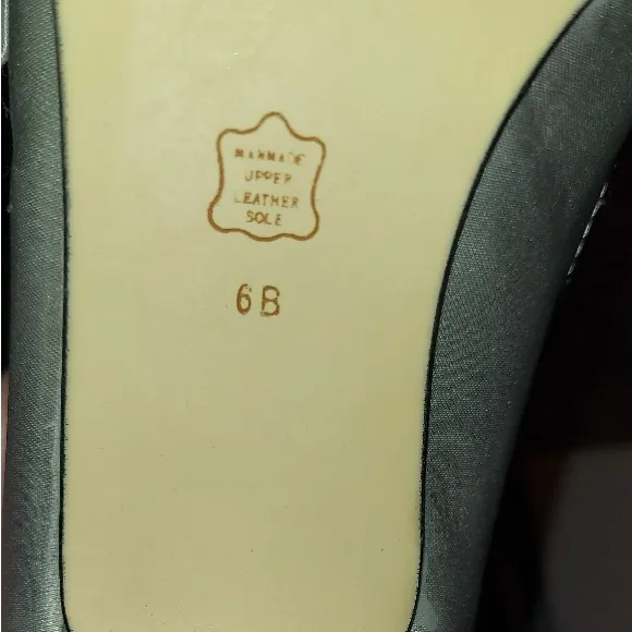 Caparros Silver Bow Peep-Toe Heels - Image 4