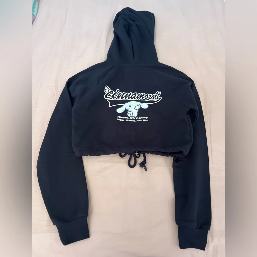 COPY - Bershka Cinnamorall jacket - Image 4