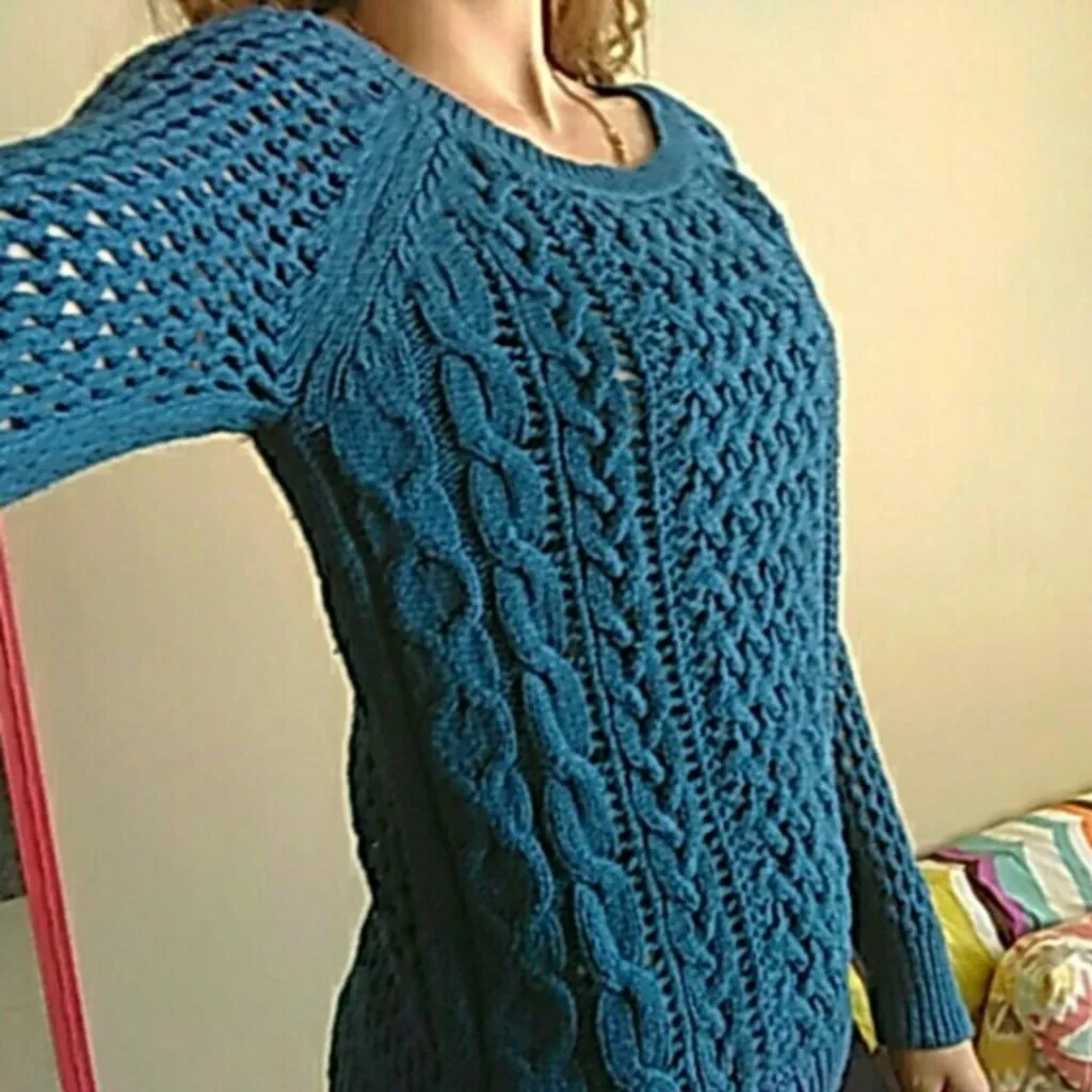 AMERICAN EAGLE AEO AE Teal Blue Open Weave Cable Knit Scoop Neck WOOL Sweater L - Image 2