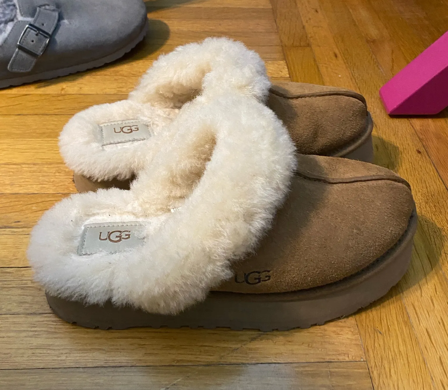 UGG  Slippers Disquette Platform - Image 6